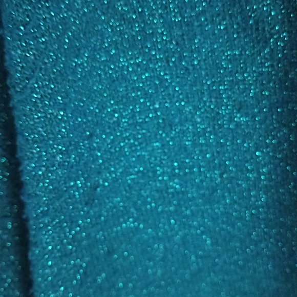 Sweater - Picture 3 of 3